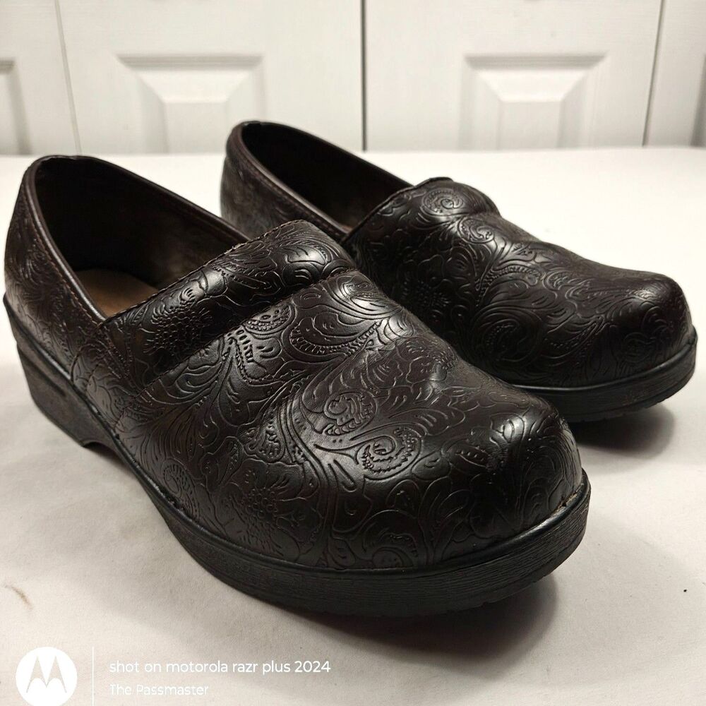 Women's DUCK HEAD Becky Floral Leather Slip-On Comfort Clogs US Size 7.5